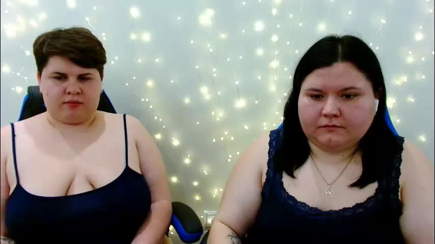 beckyandellen Cam Model Chat December 23, 2025