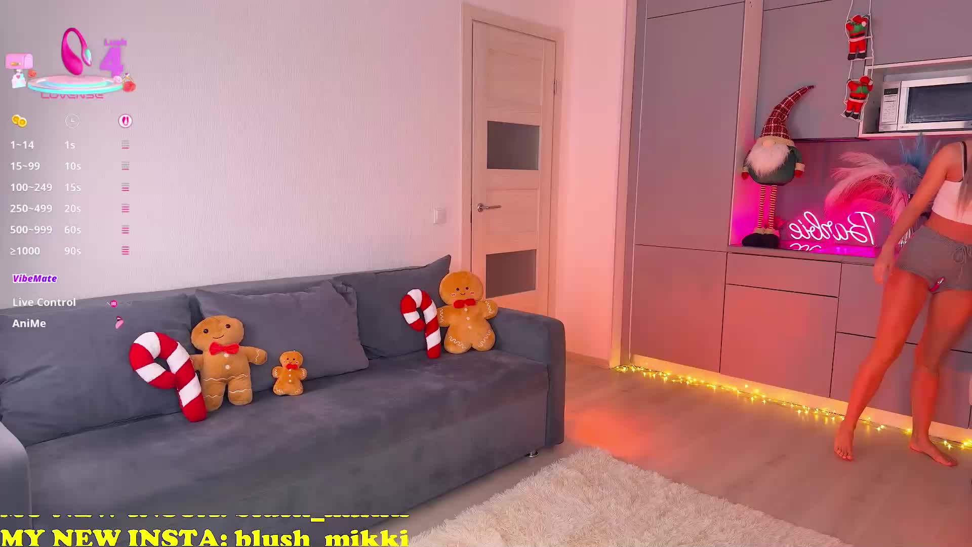 BlushMikki Cam Model Chat December 23, 2025