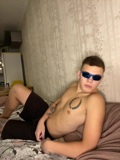 _Pupuni_ Cam Model Chat December 23, 2025