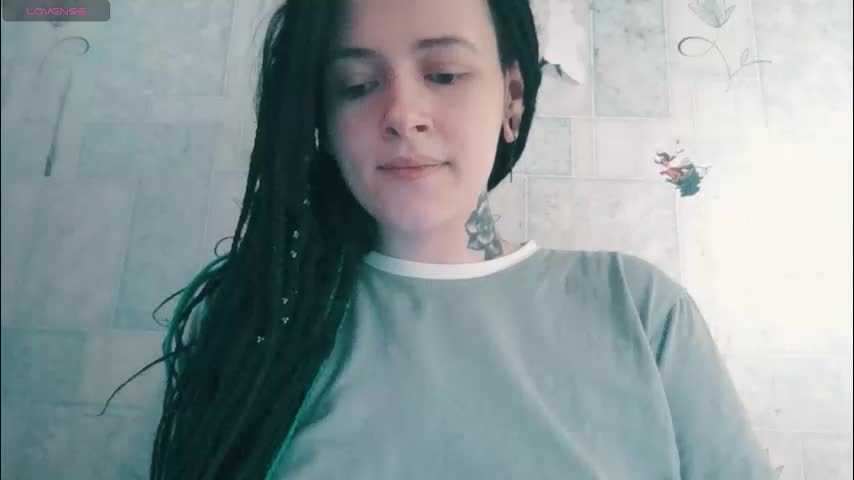 polly_wow Cam Model Chat December 23, 2025