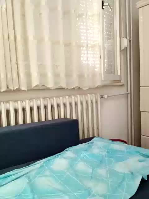 milf44milf Cam Model Chat December 24, 2025