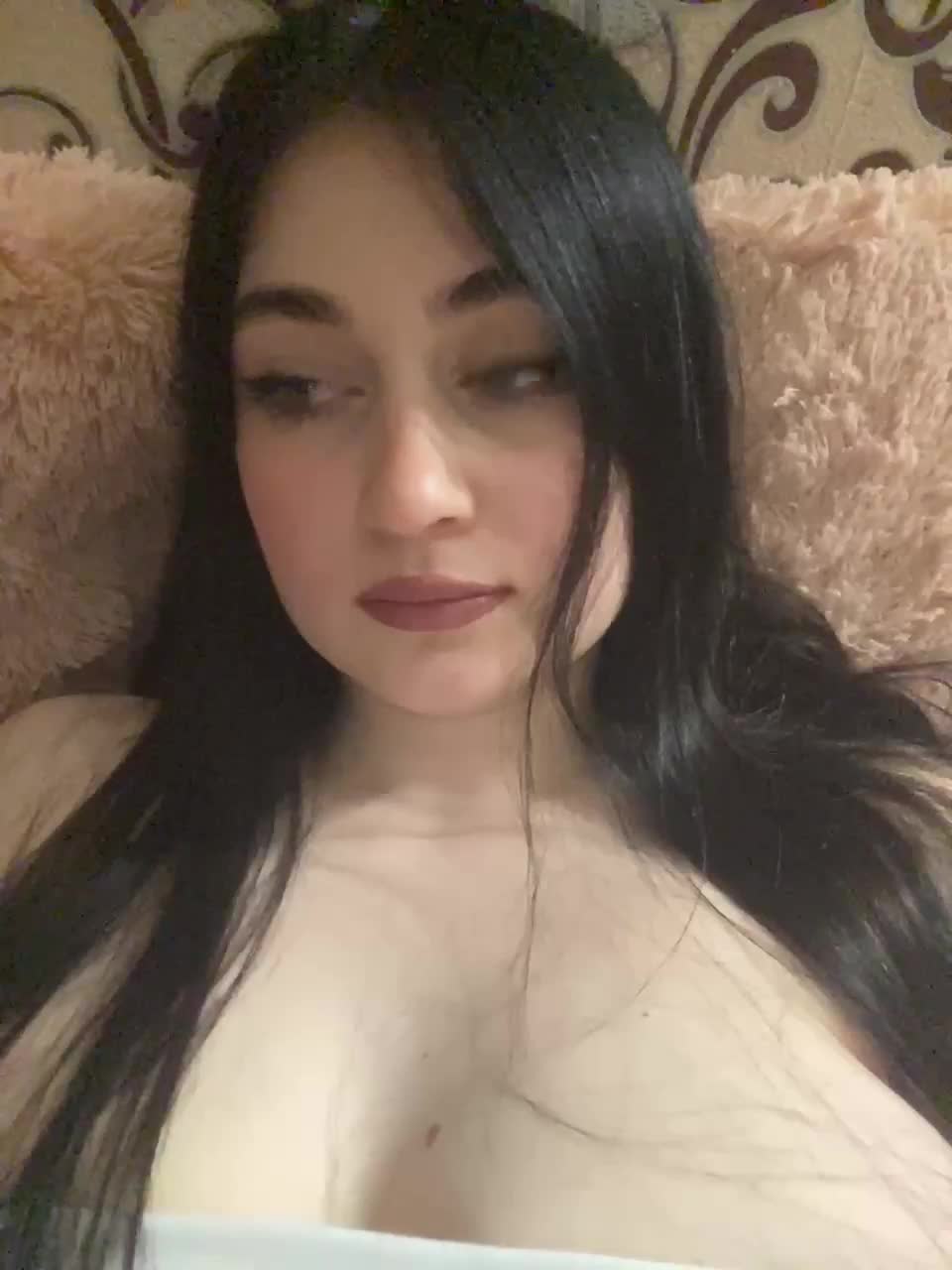 your_other_half Cam Model Chat December 24, 2025