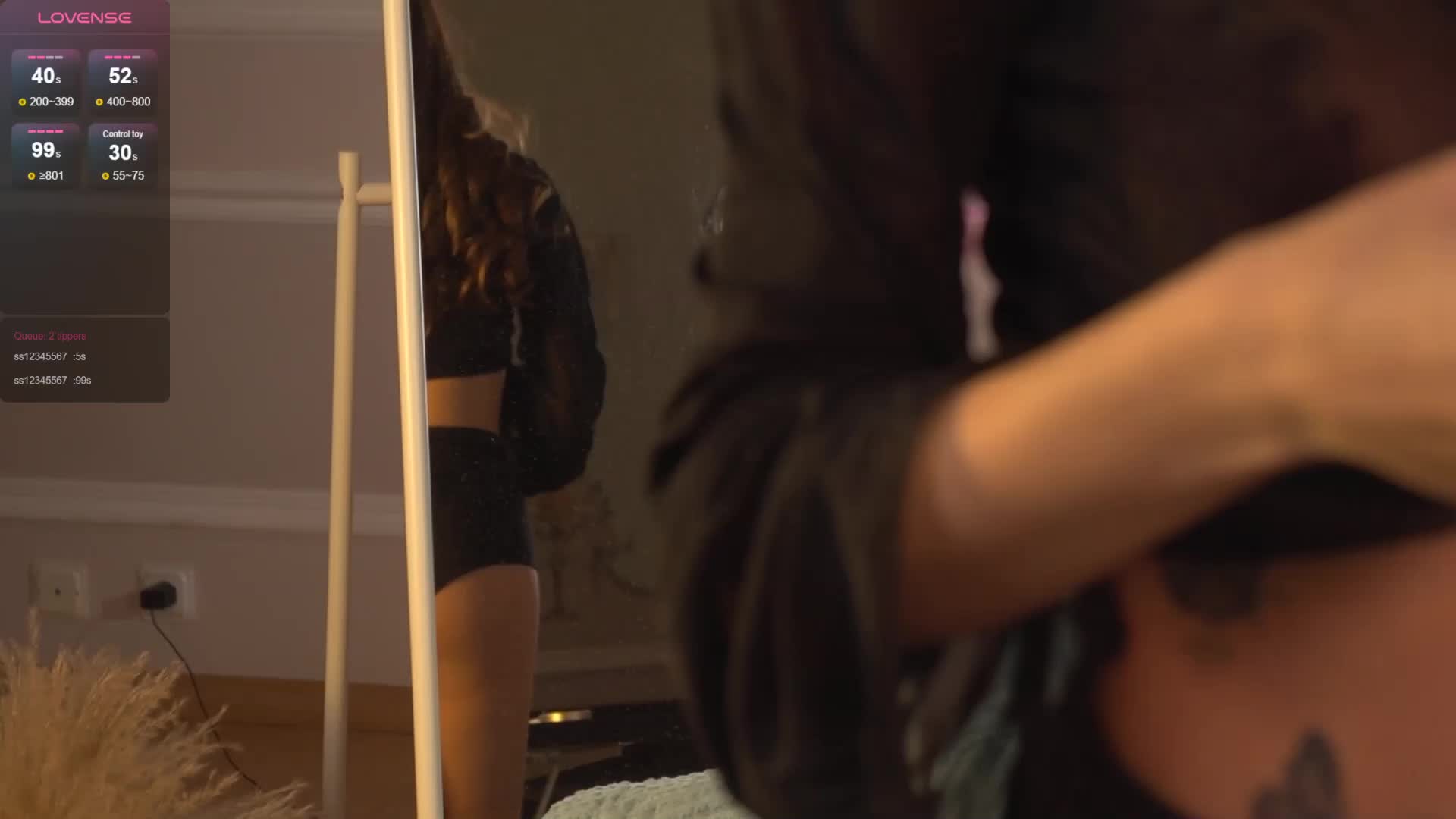 happywhores Cam Model Chat December 24, 2025