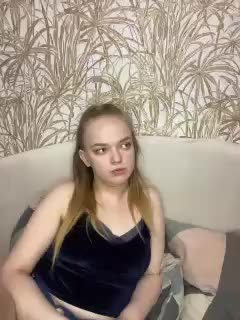 SWEET1SQUIRT Cam Model Chat December 24, 2025