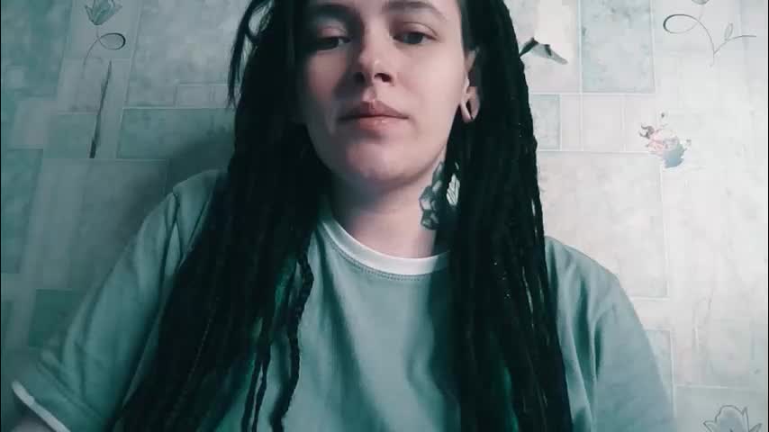 polly_wow Cam Model Chat December 24, 2025