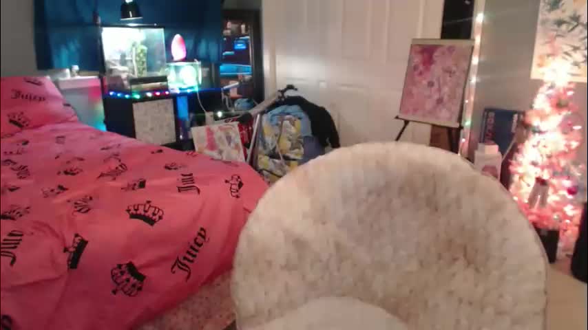 jadelondonxo Cam Model Chat December 24, 2025