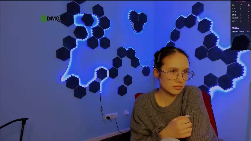 mona_cloud Cam Model Chat December 24, 2025