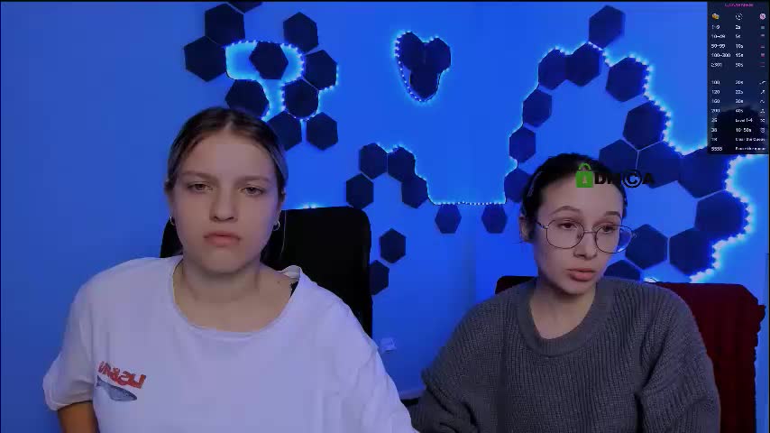 mona_cloud Cam Model Chat December 24, 2025