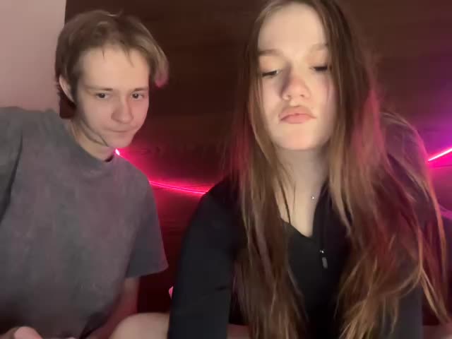 titsDestroy2007 Cam Model Chat December 24, 2025