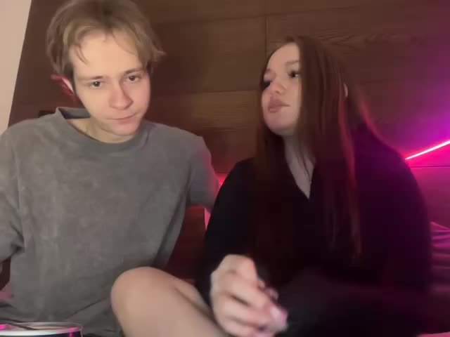 titsDestroy2007 Cam Model Chat December 24, 2025