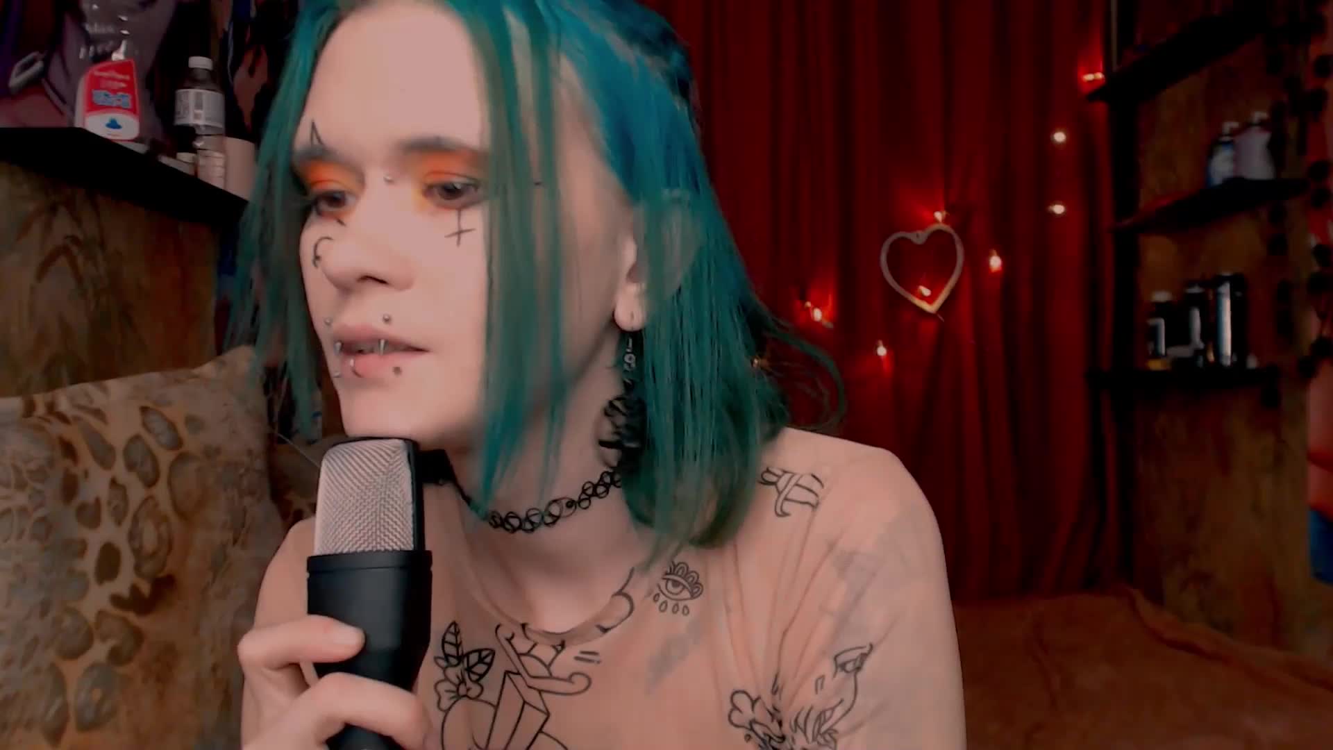 Velvet-and-Venom Cam Model Chat December 24, 2025