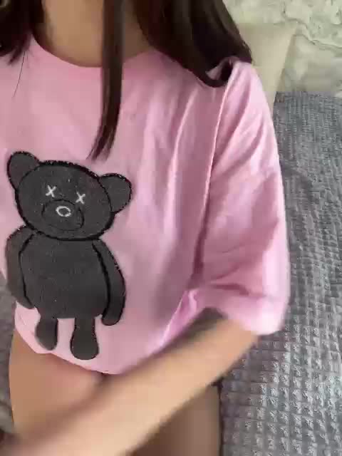 Peppapigi Cam Model Chat December 24, 2025