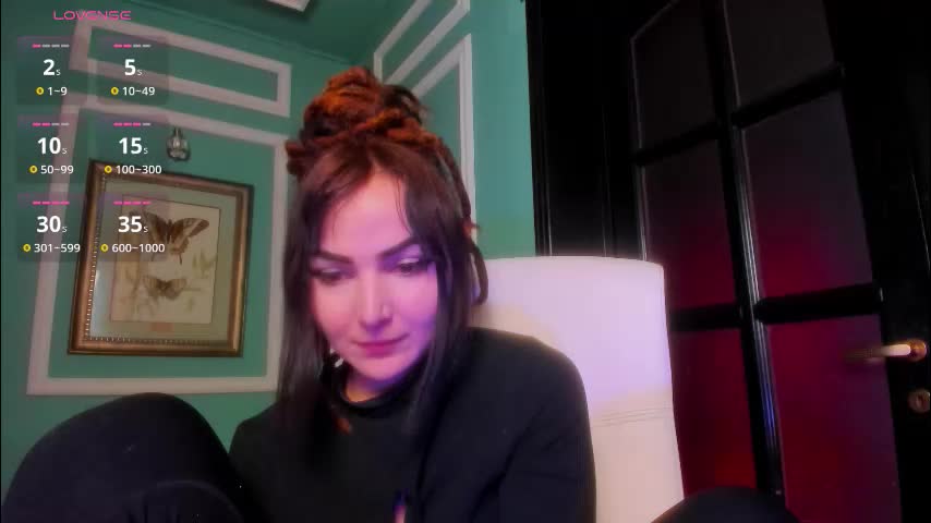 1munique Cam Model Chat December 24, 2025