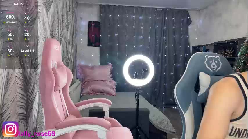 lallyrose69 Cam Model Chat December 24, 2025