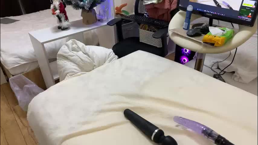 annetmoroz Cam Model Chat December 24, 2025