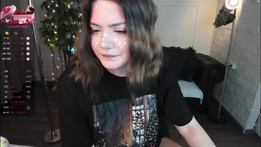 black_pant3r Cam Model Chat December 25, 2025