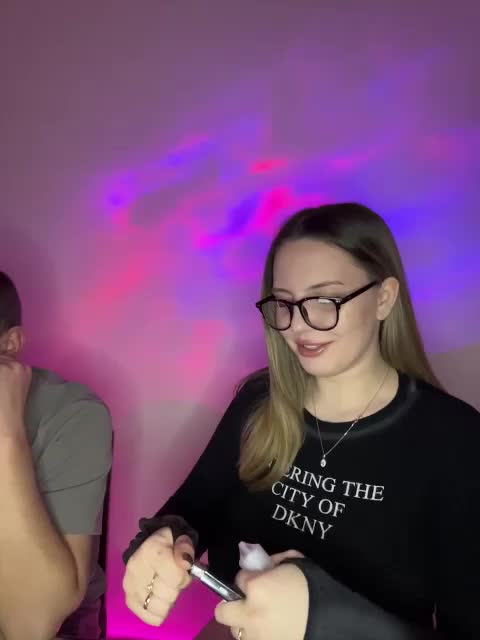 Cris_Mi Cam Model Chat December 25, 2025