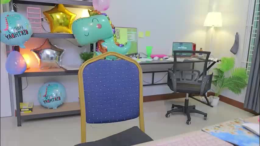 ellcrys Cam Model Chat December 25, 2025