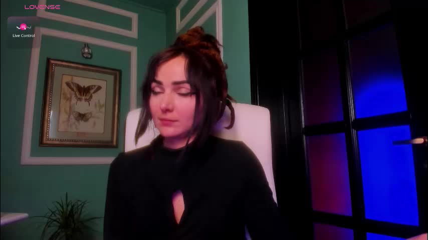 1munique Cam Model Chat December 25, 2025