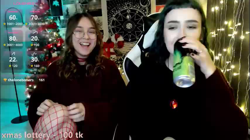 julscinamon Cam Model Chat December 25, 2025