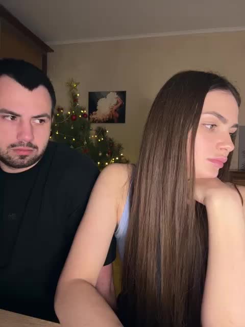 TwoPlay Cam Model Chat December 25, 2025