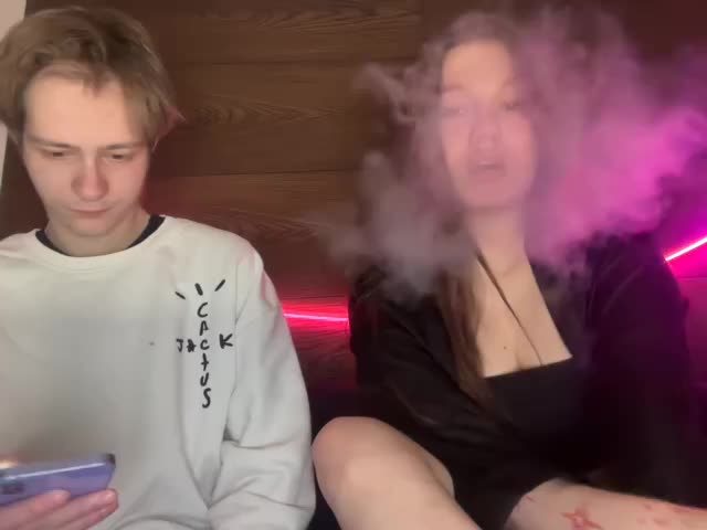 titsDestroy2007 Cam Model Chat December 25, 2025