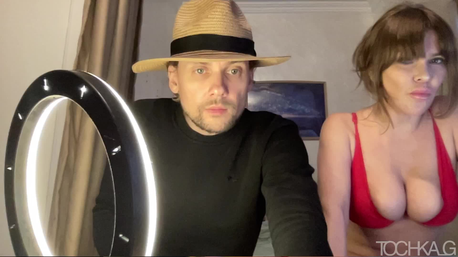 T0CHKA-G Cam Model Chat December 26, 2025