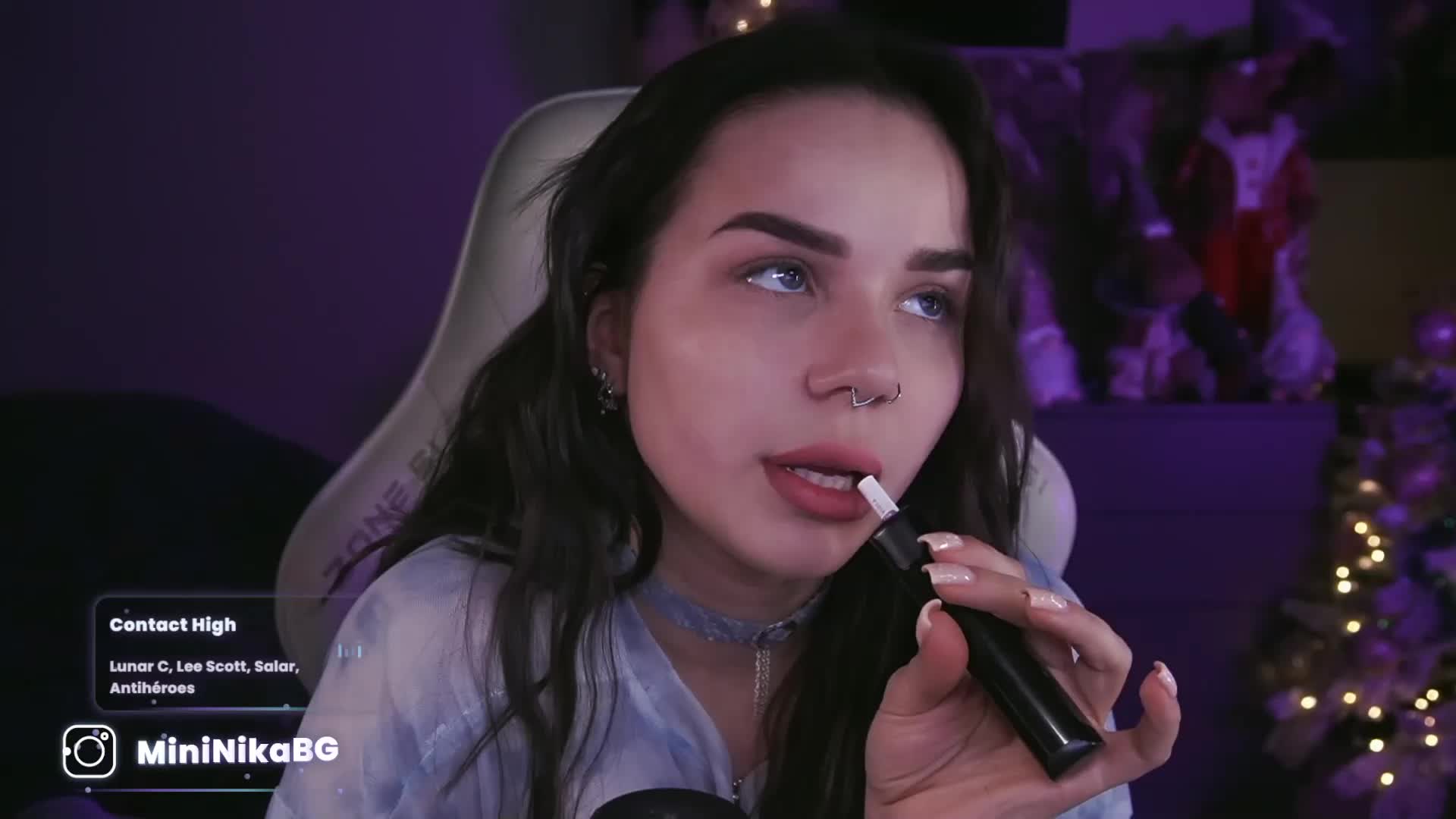 MiniNika Cam Model Chat December 26, 2025