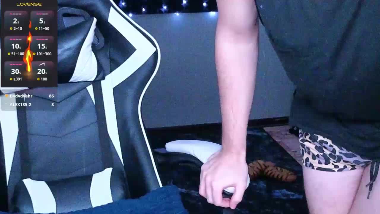 -PinkiePie- Cam Model Chat December 27, 2025