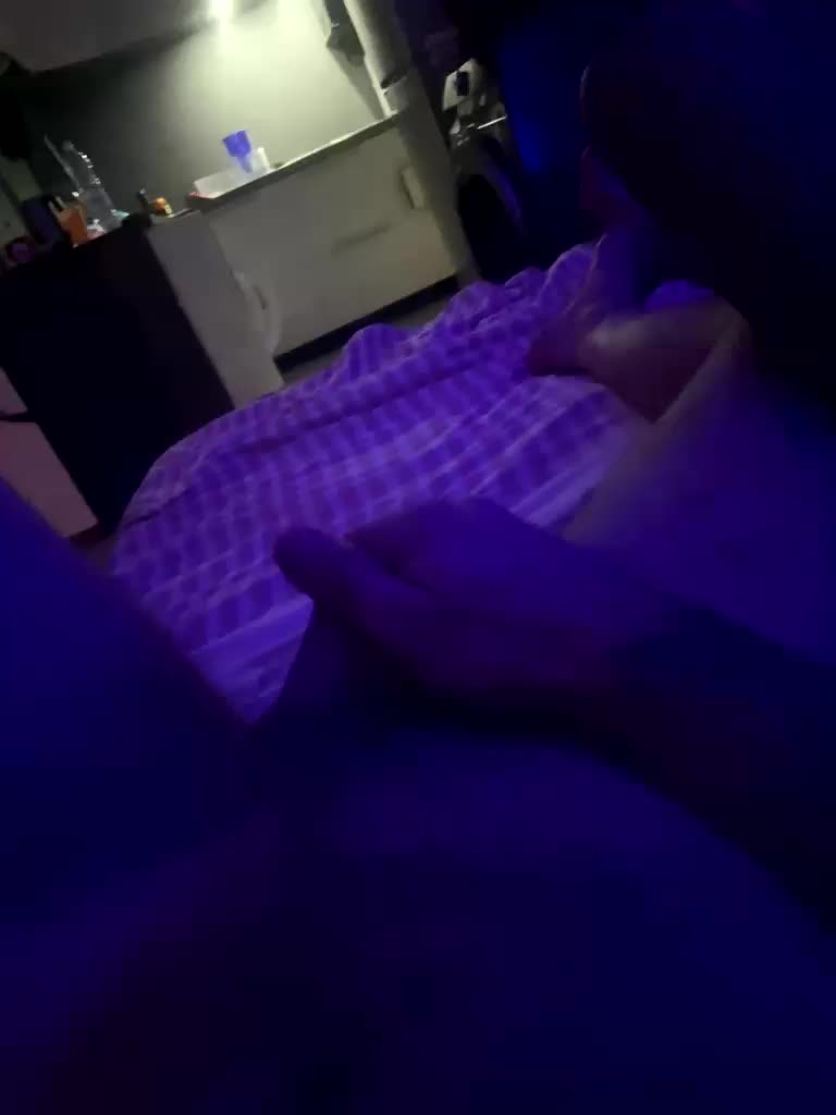 Friends-51 Cam Model Chat December 27, 2025