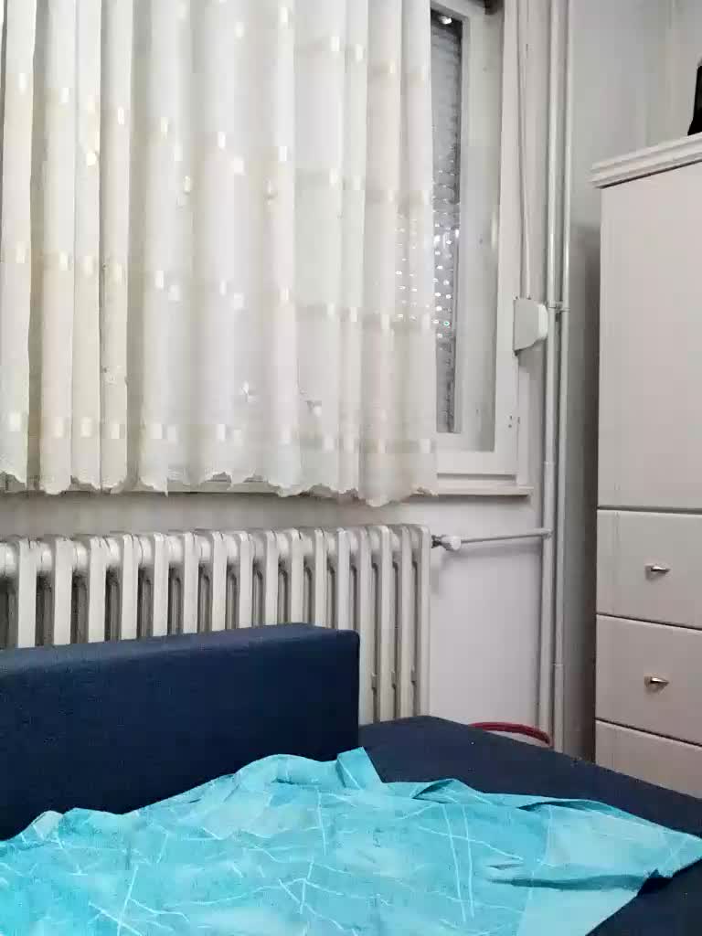 milf44milf Cam Model Chat December 27, 2025