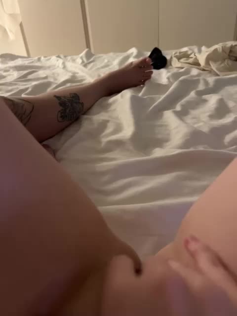 pipi1skaaa Cam Model Chat December 27, 2025