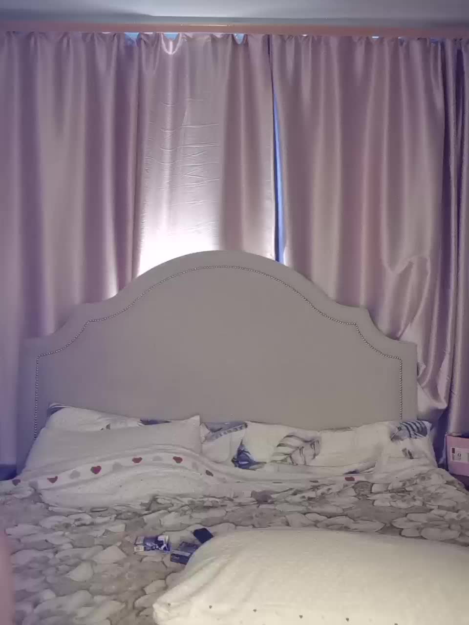 Her-Girl Cam Model Chat December 27, 2025