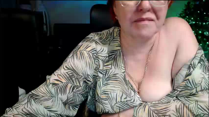 joannaandneighbour Cam Model Chat December 28, 2025