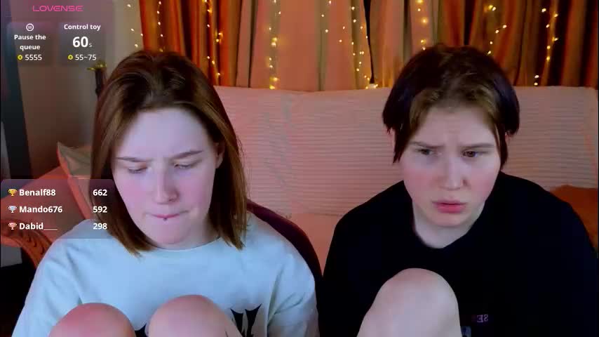 berry_assortment Cam Model Chat December 28, 2025