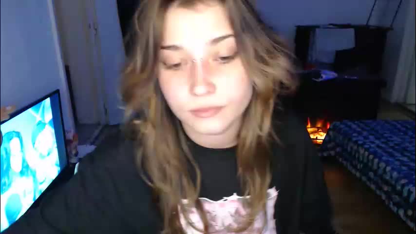 aliens4twenty Cam Model Chat December 28, 2025