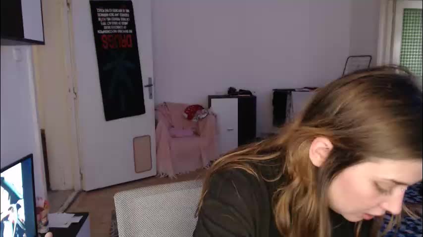 aliens4twenty Cam Model Chat December 28, 2025