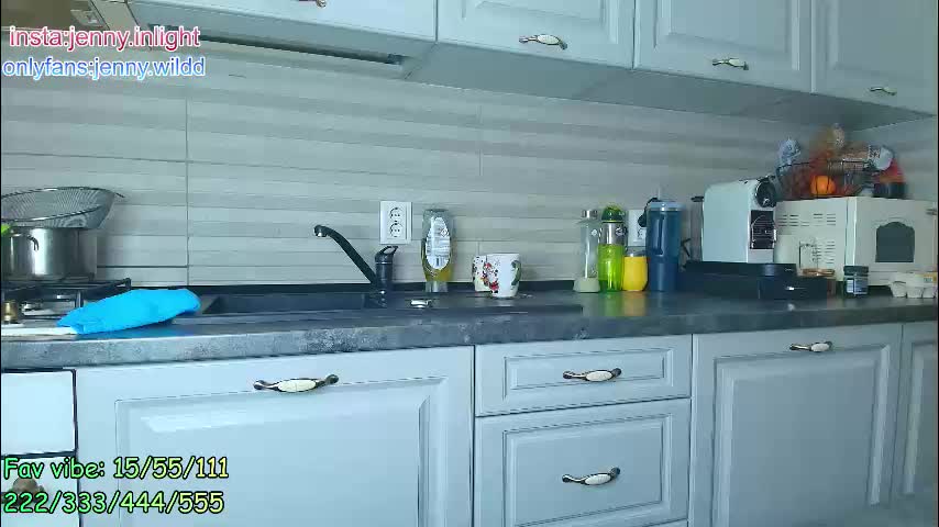 jennywildd Cam Model Chat December 28, 2025