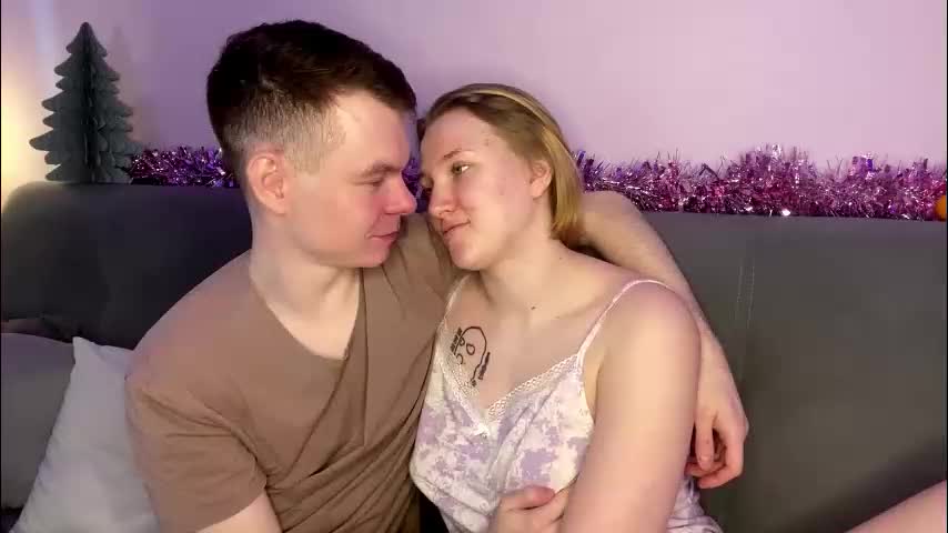 julielourens Cam Model Chat December 28, 2025