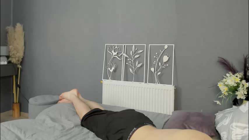 garden_of_eden_ Cam Model Chat December 28, 2025