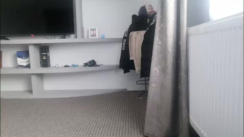 crazybrenda89 Cam Model Chat December 28, 2025