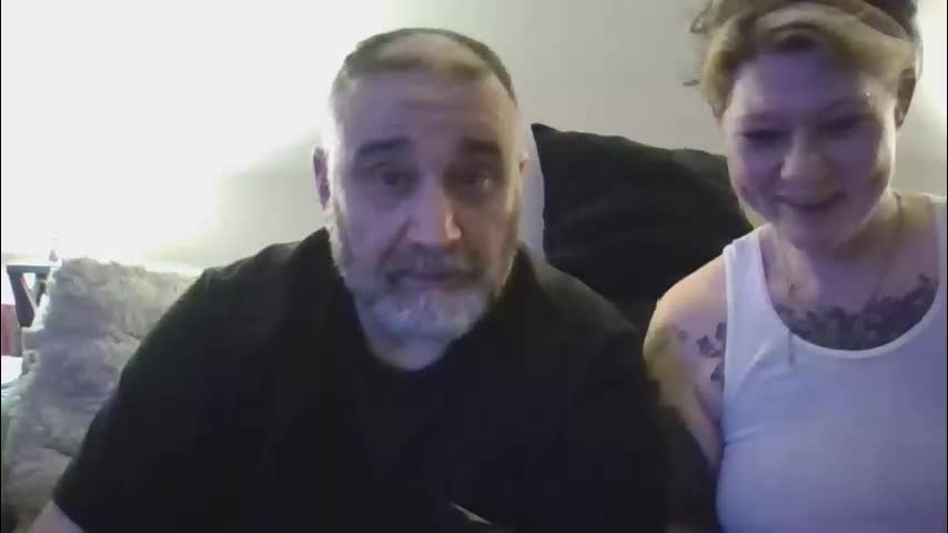 foxyfang Cam Model Chat December 28, 2025