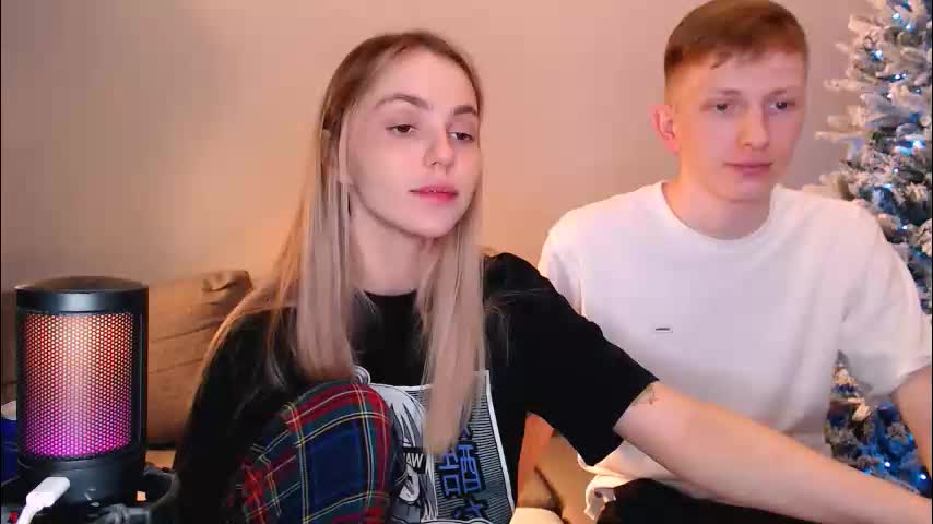 julsweet Cam Model Chat December 28, 2025