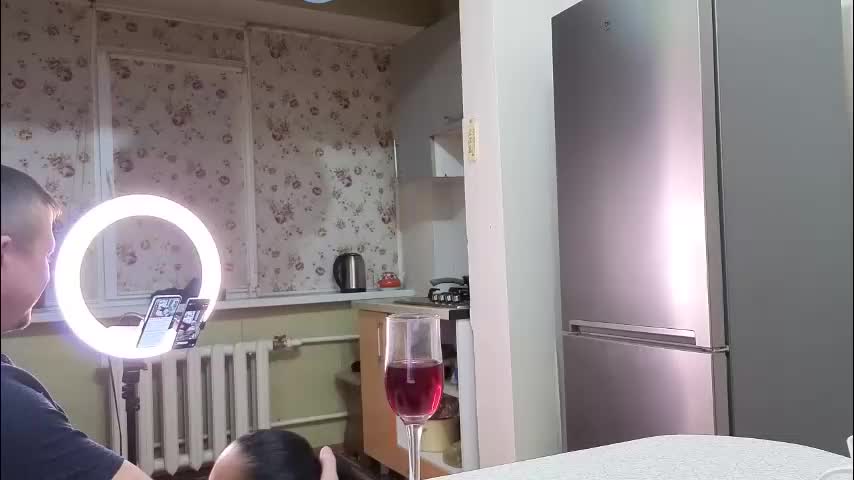 best_ass2000 Cam Model Chat December 28, 2025