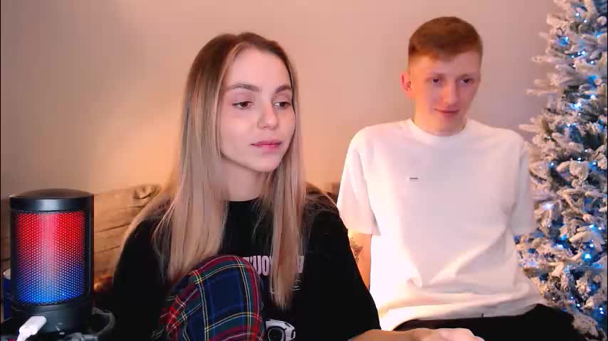 julsweet Cam Model Chat December 28, 2025