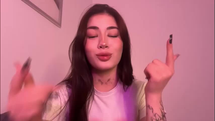 mmkakpoxyi22 Cam Model Chat December 28, 2025