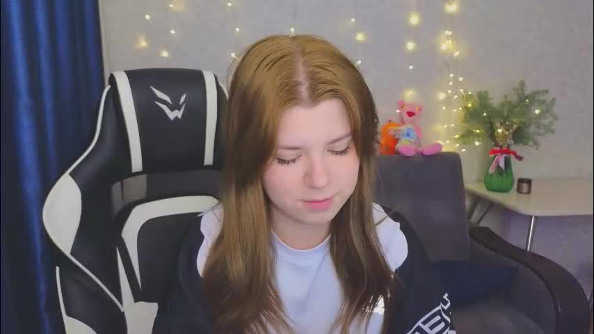 _kirieshka Cam Model Chat December 28, 2025