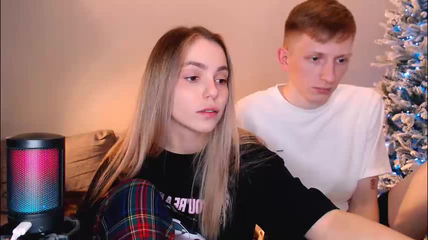 julsweet Cam Model Chat December 28, 2025