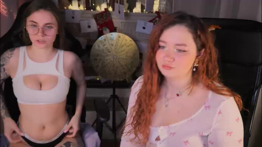 _lovelylove_ Cam Model Chat December 28, 2025