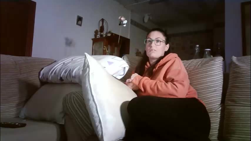 lolahueso Cam Model Chat December 28, 2025